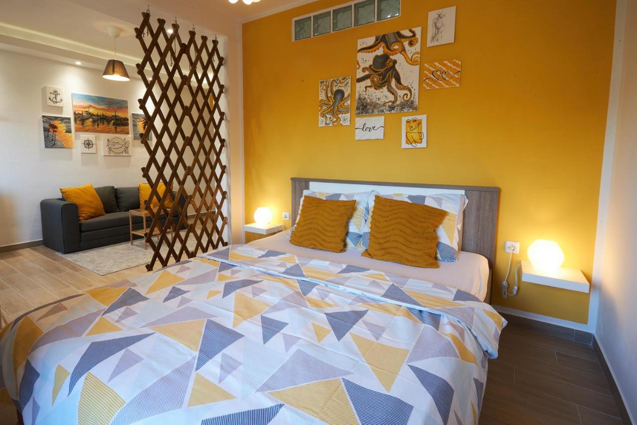 Apartment Yellow 포레치 외부 사진
